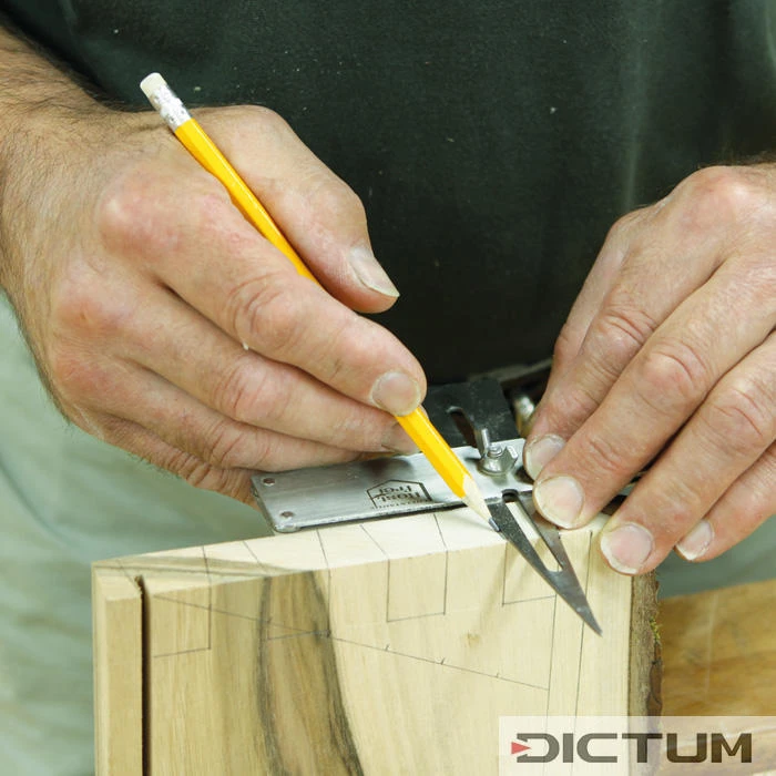 Fausse-équerre à Tenon En Zinc 4 Fausse-équerre à Tenon En Zinc – Image 2