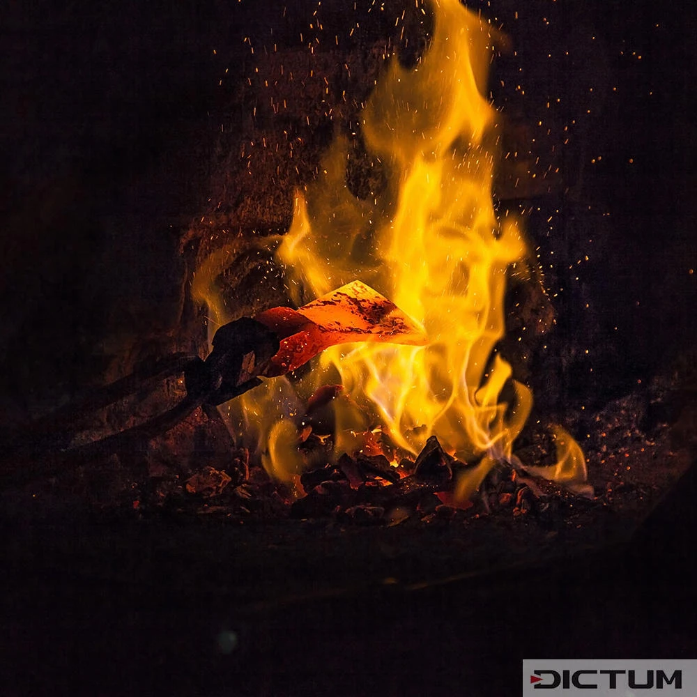 Hache De Plein Air DICTUM Avec Tête De Frappe, Avec étui En Cuir Standard 6 Hache De Plein Air DICTUM Avec Tête De Frappe, Avec étui En Cuir Standard – Image 4