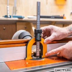 Jauge De Réglage De La Profondeur UJK 7 Jauge De Réglage De La Profondeur UJK -Outils Série Boutique 745286 02 A WE 8 UJK Tiefeneinstelllehre WZ jpg